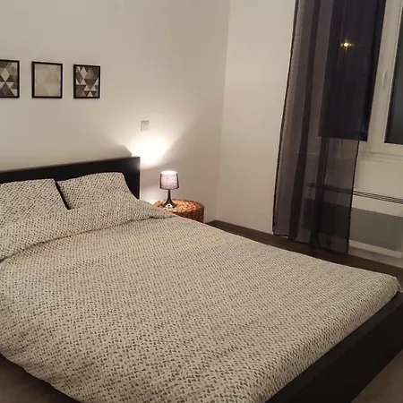 Appart Confortable à Tulle - Bien situé - Calme Esterno foto