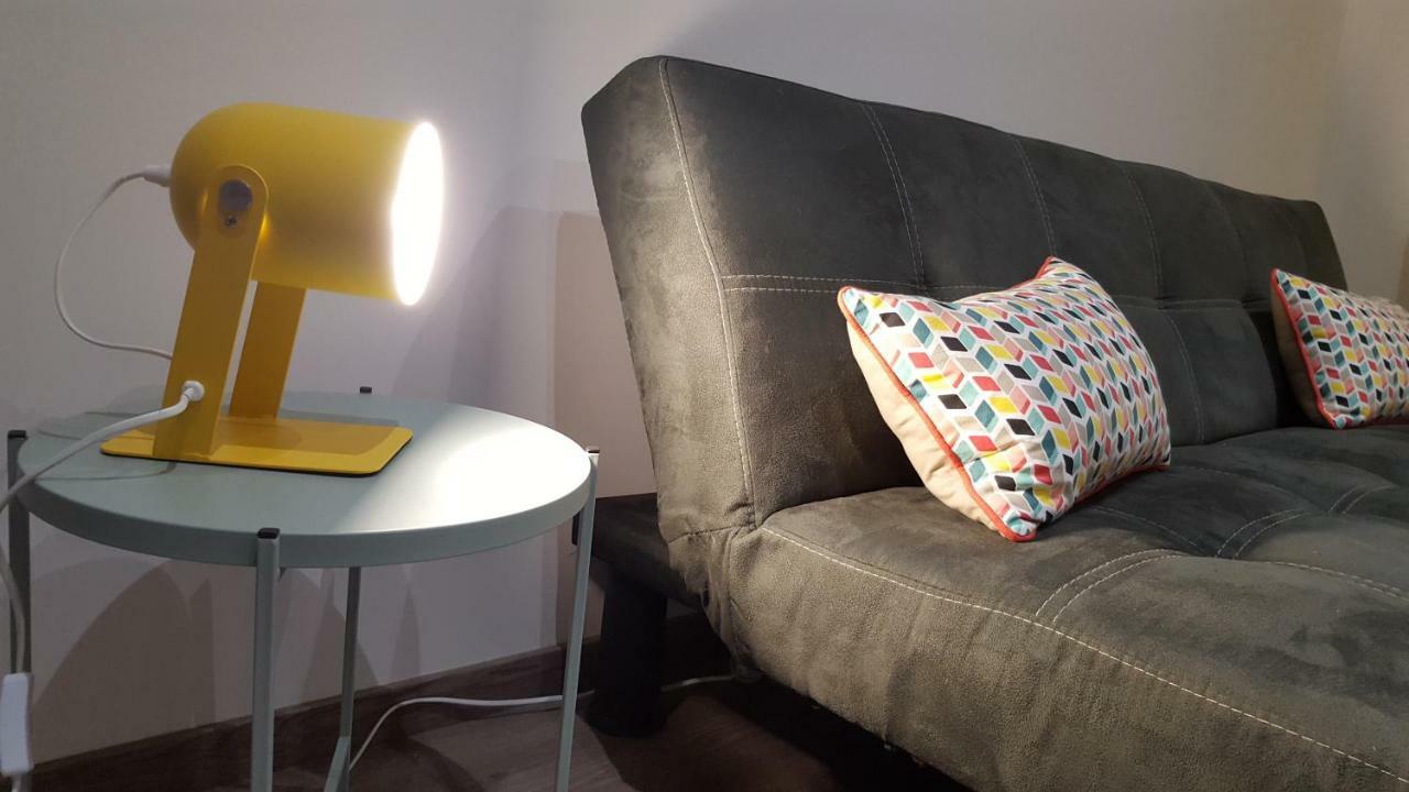 Confortable à - Bien Situé - Calme Appartement